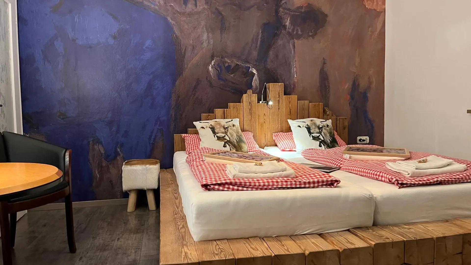 Glueckliche Kuh-Villa - Achtsamer Rueckzugsort Mit Traumgarten, Schwimmteich & Raum Zum Sein - Allgaeu Kempten 0*,  Německo