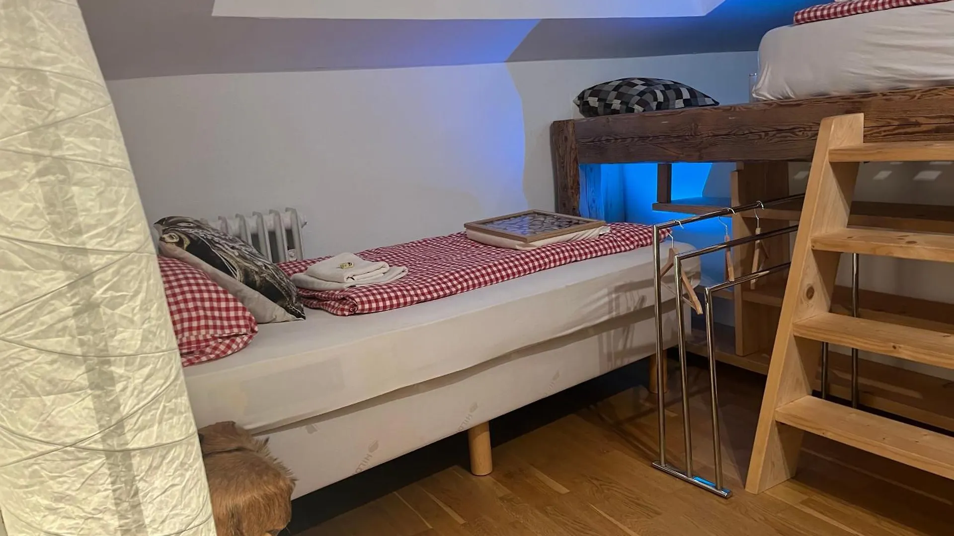 Glueckliche Kuh-Villa - Achtsamer Rueckzugsort Mit Traumgarten, Schwimmteich & Raum Zum Sein - Allgaeu Kempten